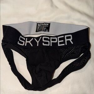 SKYSPER Men's Black Briefs